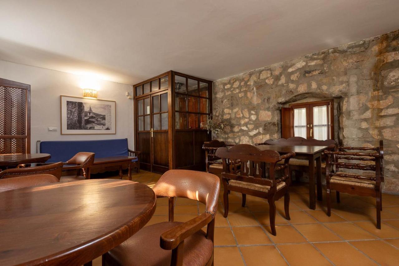 Tugasa Hotel Y Casas Rurales La Posada Villaluenga Del Rosario Exterior foto